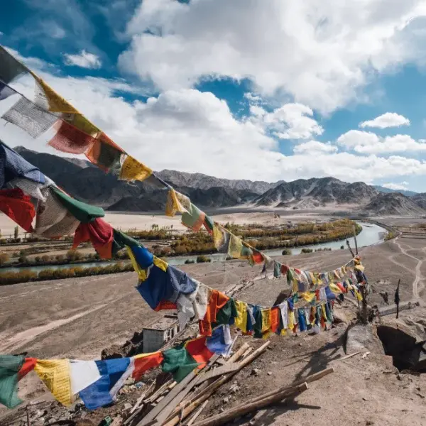 Des Lacs du Cachemire aux Hauts Plateaux du Ladakh | Les Clés de L'Inde