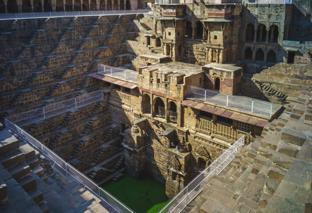 The Ultimate Architecture Tour of India: From Stepwells to Imperial Palaces